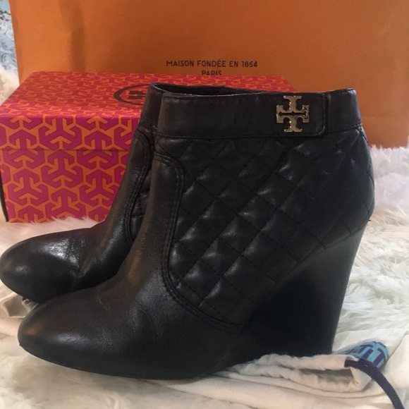 COPY - Tory Burch Layla quilted wedges booty,black size - Picture 6 of 10